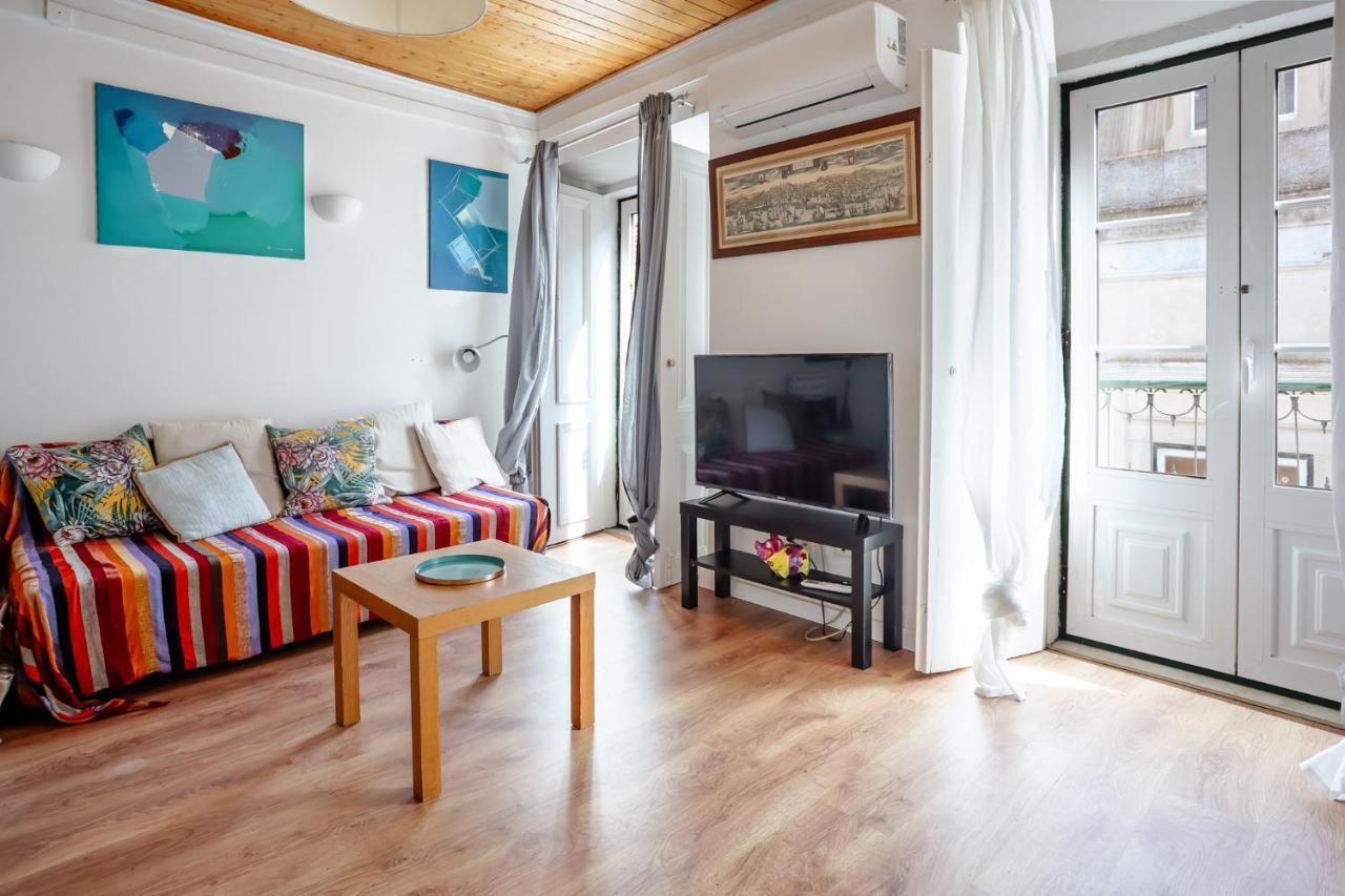 ליסבון City Center Apt In Lively Bairro Alto! מראה חיצוני תמונה